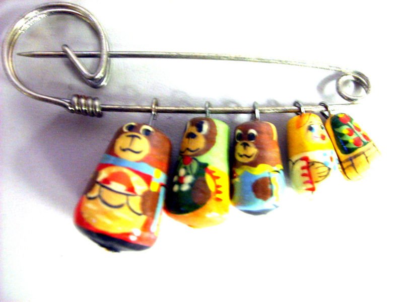goldilock Russian Nesting Doll Pin Pins Gift Teacher decorative collectible figurine Matryoshka