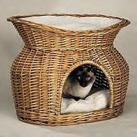 Meow Town Wicker Basket Bed