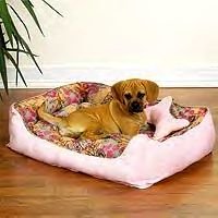 Slumber Pet Reversible Floral Beds (Medium measures 26"L x 20"W)