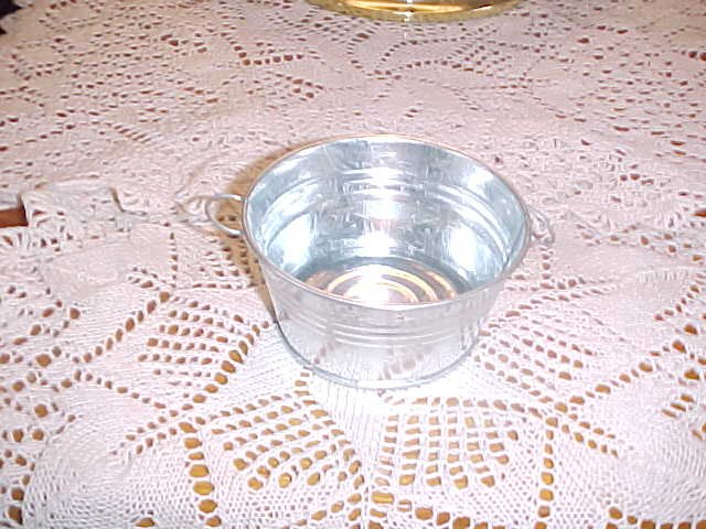 Round Metal Wash Tub