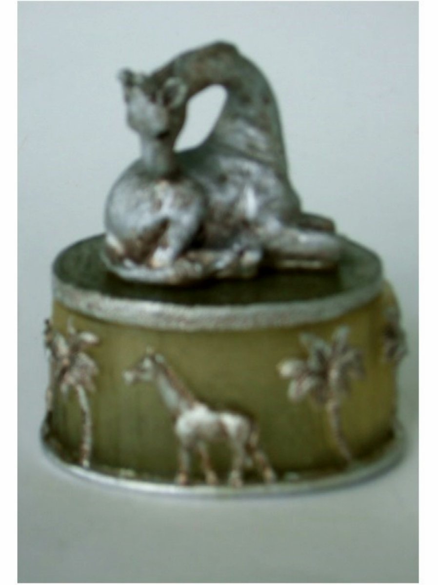 Giraffe Palm Trees Jewel Box
