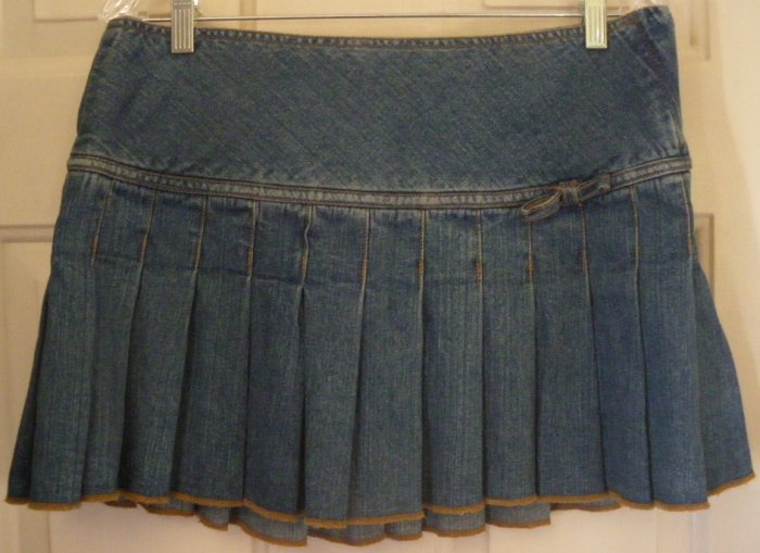 AEROPOSTALE Blue Mid-Thigh PLEATED HIPSTER DENIM Skirt size 9/10