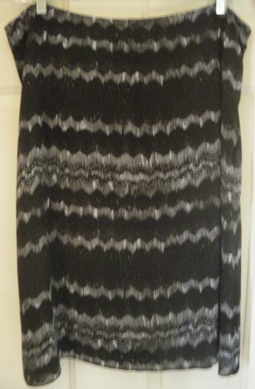 NINE & CO. Black Knee-Length PRINT Skirt size 16