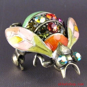 SWAROVSKI AB CRYSTAL RUCINNI GREEN WINGED BEETLE BROOCH ~ PIN