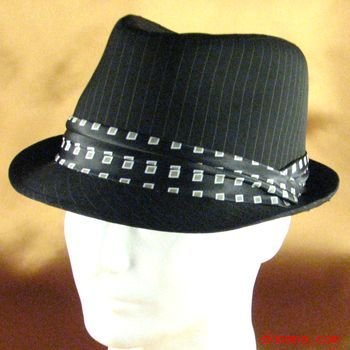 PINSTRIPE FEDORA PRINTED 3 PLEAT SATIN HAT BLACK M/L