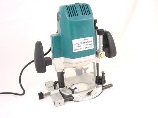 ELECTRIC 2.5 HP PLUNGE ROUTER + CASE + BITS