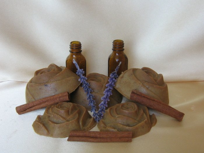 Lavender and Cassia Roses (3 oz)