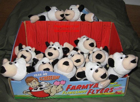 New Screaming Slingshot Flying Cow Toy WOW $2.99 ea!