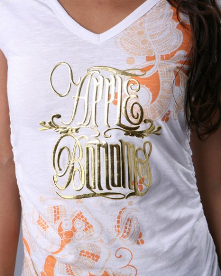 LOGO VNECK TEE