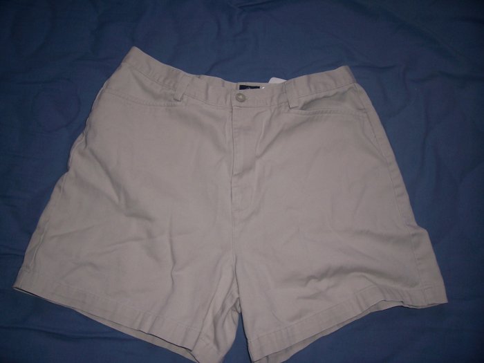 Dockers Top Pocket Khakis Size 10