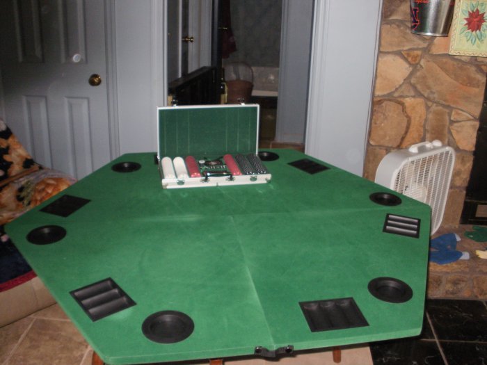 Poker Table