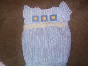 Infant clothes 0-6 months