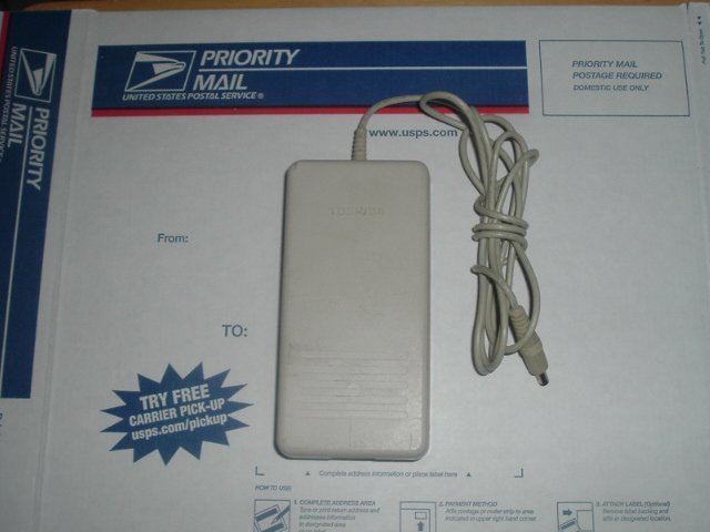 Toshiba PA2478U AC adapter power supply