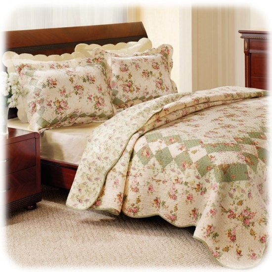 NEW BLISS Quilt & Sham Set ROSES Sage/Ivory FULL QUEEN