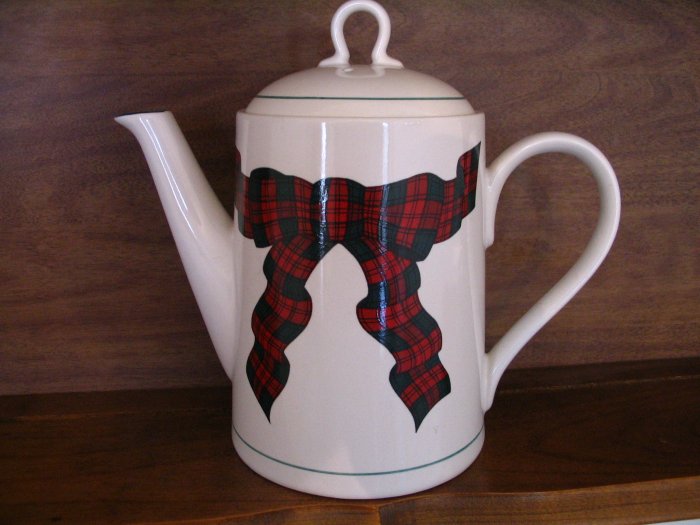 Sasaki Tartan Plaid Coffee Server cuppatea.ecrater.com