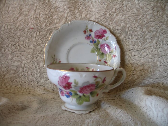 Tea Cup and Saucer Made in Occupied Japan cuppatea.ecrater.com