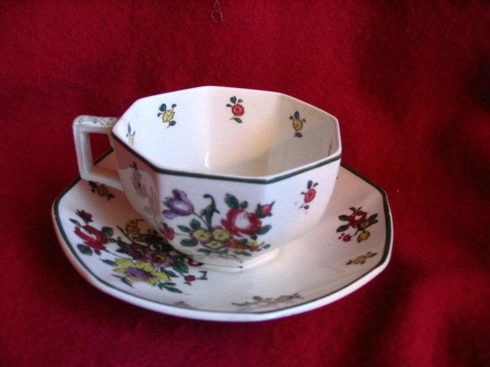 Royal Doulton Tea Cup Teacup and Saucer Old Leeds Spray England cuppatea.ecrater.com