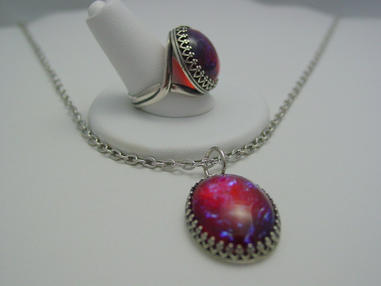 Mexican Opal Dragons Breath Glass Cabochon Crown Style Ring & Necklace Set