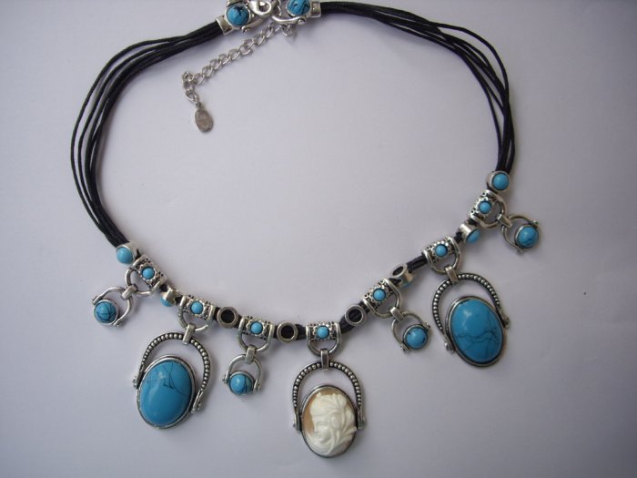 free ship turquoise neckace lady cameo with earring set excellent