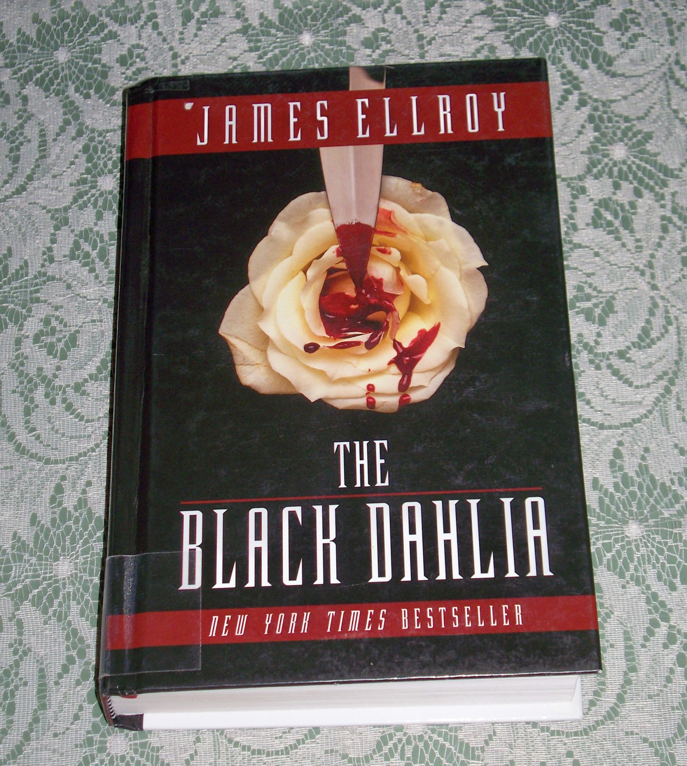 The Black Dahlia By James Ellroy Large Print Edition 7427