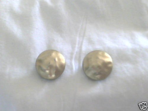 Vintage ALICE CAVINESS Gold Metal CLIP ON EARRINGS