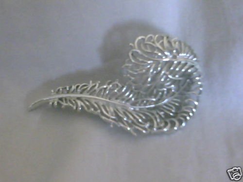 Vintage SARAH COVENTRY SIGNED 'FLIRTATION' Brooch /Pin