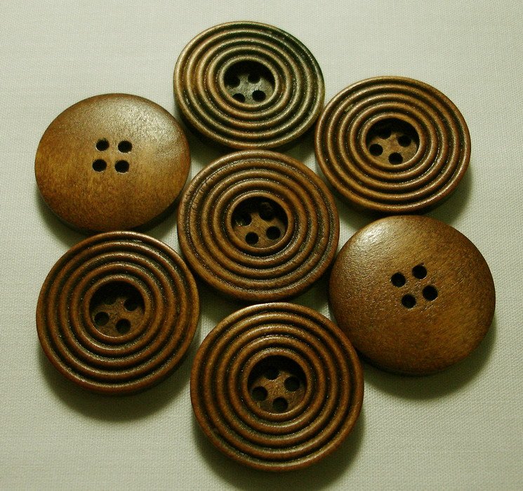 Lot 24 pcs 40L Handmade Wood Layer Round Brown Buttons Premium Quality