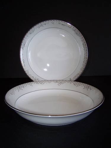 WATERFORD Fine China Giselle Pasta Bowl Set/2 New