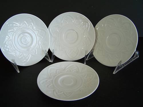 WATERFORD Grafton Street Iveagh Border Saucer Set/4 New
