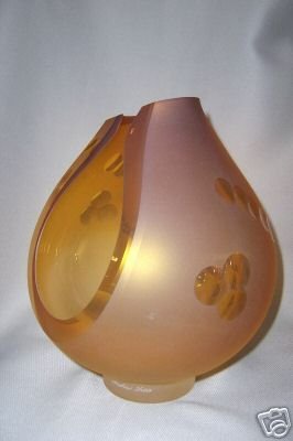 ANDREW SHEA Art Glass Amber Vase with Dotted Line Open New