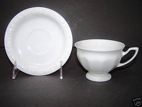 ROSENTHAL Maria White Footed Cup and Saucer Set/6 New