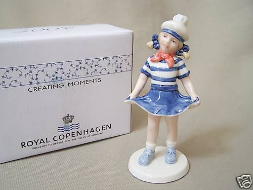 ROYAL COPENHAGEN Christmas Figurine Susan 2007 NIB