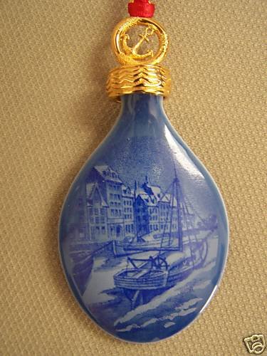ROYAL COPENHAGEN 2007 Christmas in Nyhavn Ornament NIB