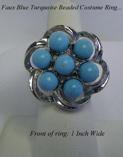 VINTAGE FAUX TURQUOISE RHINESTONE COSTUME JEWELRY RING