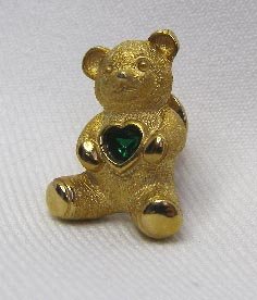 Vintage Avon Bear Pin w/ Emerald Green Rhinestone Heart