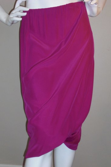 NWT Twelfth Street by Cynthia Vincent fuschia skirt! 100% Silk
