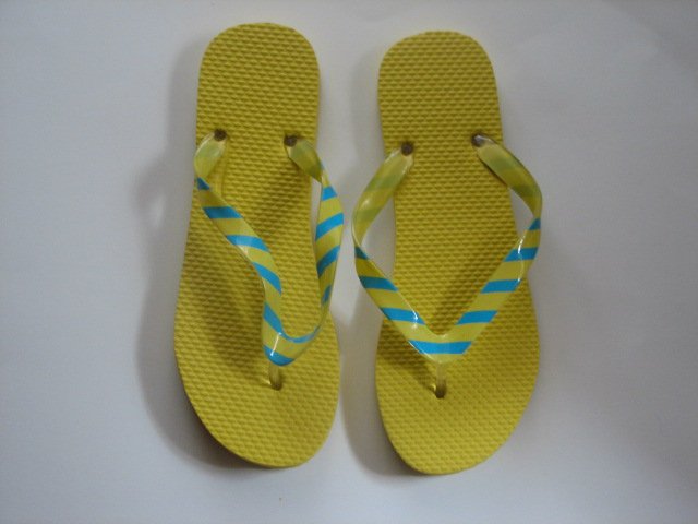 Women's Flip Flops with GLOSSY PRINTED STRAPS Yellow with Blue Stripes Size 5-6 (Small)
