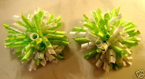 NEW 2 GIRLS NEON GREEN WHITE KORKER HAIR BOWS CLIPPIES