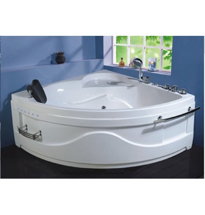 W001, Tiangle Shape Whirlpool Spa Bath Tub 135cm x 135cm x66cm