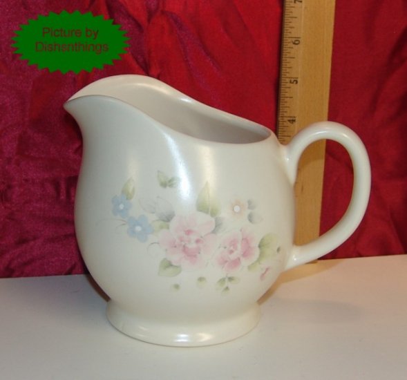 Pfaltzgraff TEA ROSE Big Belly Gravy Pitcher USA MINT!