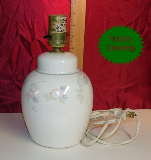 Pfaltzgraff WYNDHAM Ginger/Dresser Electric Lamp USA!