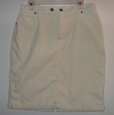 LIKE NEW LIZ CLAIBORNE cream corduroy skirt size 12 in like new condition