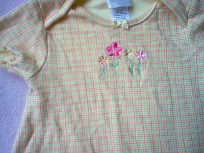 EUC CARTERS 3-6 months yellow dress bloomer outfit excellent condition 2 piece set