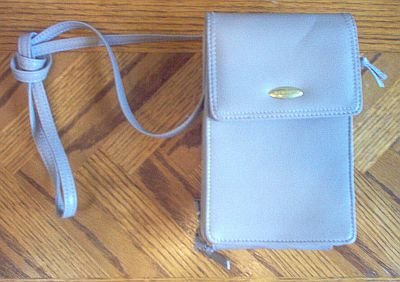 Liz Claiborne tan purse organizer wallet like new condition