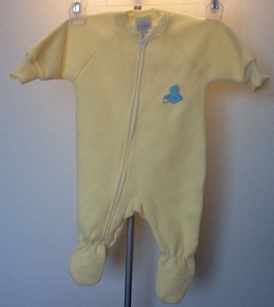 brand new Carters fuzzy yellow sleeper 0-6 months 3-6 NWOT