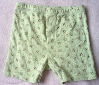 GYMBOREE gymmies buzz bee green shorts size 12-18 months CUTE