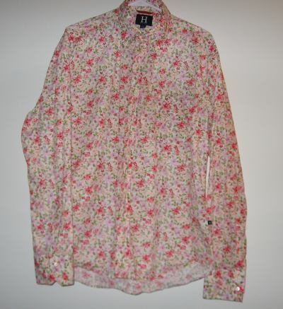 Tommy Hilfiger pink floral top long sleeved button up size Large
