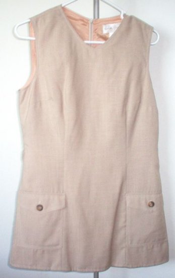 CASUAL CORNER sleeveless suit skirt size 10 tan career set