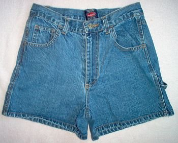 Goodfellows Collection jean shorts size 5/6 excellent condition