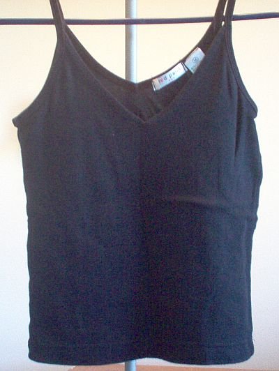 Red Paint size medium m black spaghetti tank v neck